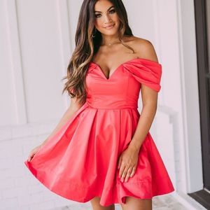 NWT These Three Boutique Macie’s OTS Cocktail Dress Poppy NWT